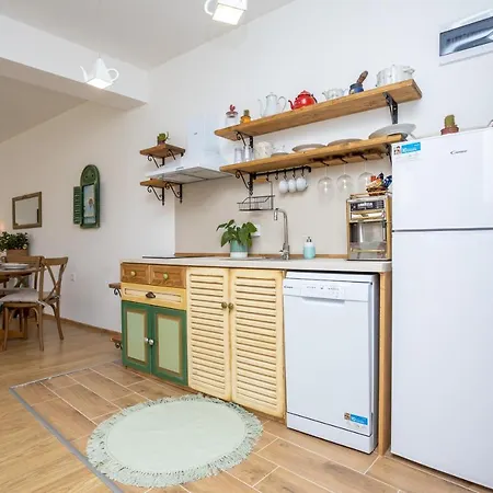 Ваканционна къща Guests House Provence Каварна