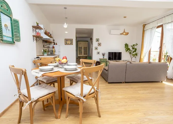 Guests House Provence קברנה